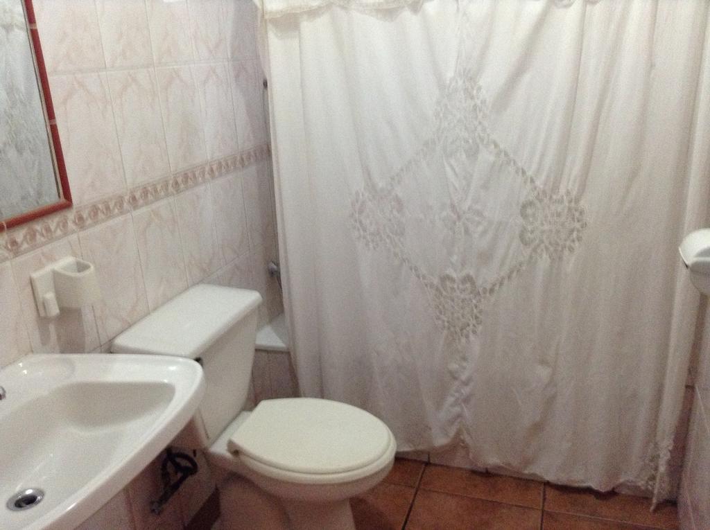 Hostal Monica Pucon Bilik gambar